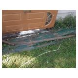 METAL CONCRETE SIDEWALK & PATIO FORMS