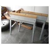 PAIR ALUMINUM FOLDING SAW HORSES