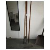 POST HOE DIGGER; GARDEN RAKE