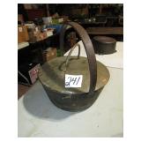 12' BRASS PAN W/ LID & HANDLE