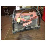 MILWAUKEE JOB SITE RADIO- DOES WORK