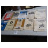 10+ PIECES FORD & FERGUSON MANUALS