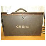 C.H. MARTIN MACHINIST TOOL CHEST W/ KEY W/ 8 DRAWE
