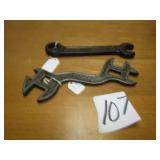 2- IH IMP. WRENCHES 21264-D