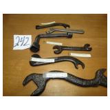 6- INTERNATIONAL WRENCHES -G3174 ,12737DA, MORE