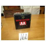 FULL BOX WINCHESTER 12 GA AA SHOT GUN SHELLS