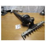 VINTAGE ELECTRIC HEDGE TRIMMER W/ 101/2' CUTTING