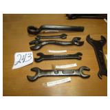 6- IHC WRENCHES - Z-811, G-3166, 1595E, 1244CA