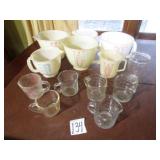 TUPPERWARE & 6 GLASS MEASURING CUPS
