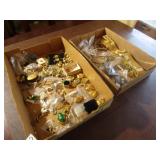 2 FLATS ESTATE JEWELRY