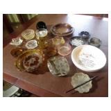 15+ VINTAGE ASH TRAYS - INCLUDING FENTON