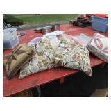 BEDDING ; THROWS; DECOR PILLOWS