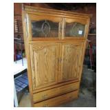 OAK ENTERTAINMENT CABINET
