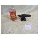 CAST IRON COLLECTIBLE COLT MINI ANVIL ,51/2'
