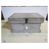 WOOD CARPENTER TOOL CHEST 131/2' X19 '