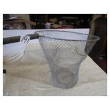 18' METAL MESH DIP NET W/ 4 FT HANDLE