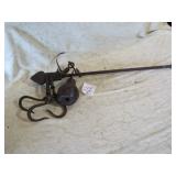 COTTON SCALES W/ WEIGHTS 24'