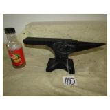COLLECTIBLE CAST IRON 15' COLT ANVIL