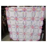 VINTAGE H S DOUBLE WEDDING BAND QUILT 64' X80'