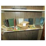 VINTAGE BOOKS