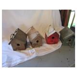 4 BIRD HOUSES