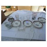 12+ PIECES GLASSWARE - 4 FRANCE BOWLS