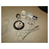 6 CLOCKS ; RUG BEATERS