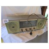 VINTAGE LLOYD RADIO