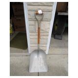 ALUMINUM SCOOP SGOVEL