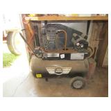 NAPA AIR COMPRESSOR AIR BOSS 20 GAL