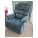 LAZY BOY RECLINER -BLUE