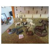 6- FIGURINES