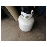 PROPANE GRILL TANK [ SEEM TO FULL]
