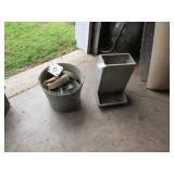 GALV, BUCKET W/ CASTOR WHEELS ; PIG FEEDER