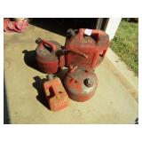 4 GAS CANS