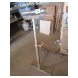 EXTRA MAN ROLLING STAND