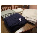 BIG LOT OF BEDDING