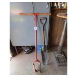 POST HOLE DIGGER ; SPADE SHOVEL