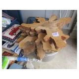 7- CEDAR WOOD DECOR