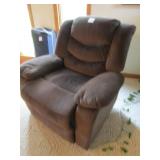 BROWN ELECTRIC RECLINER