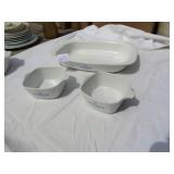 3 PIECES CORNINGWARE W/ BLUE FLOWERS
