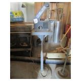 QUEEN BEE 1' X 30' BELT SANDER ON CAST IRON BASE