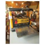 DEWALT 121/2' WOOD PLANNER DW733 ON ROLL