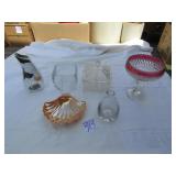 6 PIECES GLASSWARE
