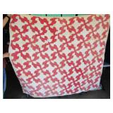 VINTAGE HAND STITCHED QUILT -DRUNKER PATH
