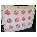 VINTAGE HAND STITCHED QUILT - SEVEN SISTER PATTERN