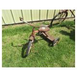 VINTAGE TRICYCLE -- PICKUP ONLY