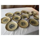 9- 7' PF. SALAD PLATES ; 3 BOWLS W/ CRACKS
