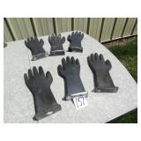 6 - HAND GLOVE DISPLAYS