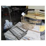 EGG BASKET ; WIRE BASKET